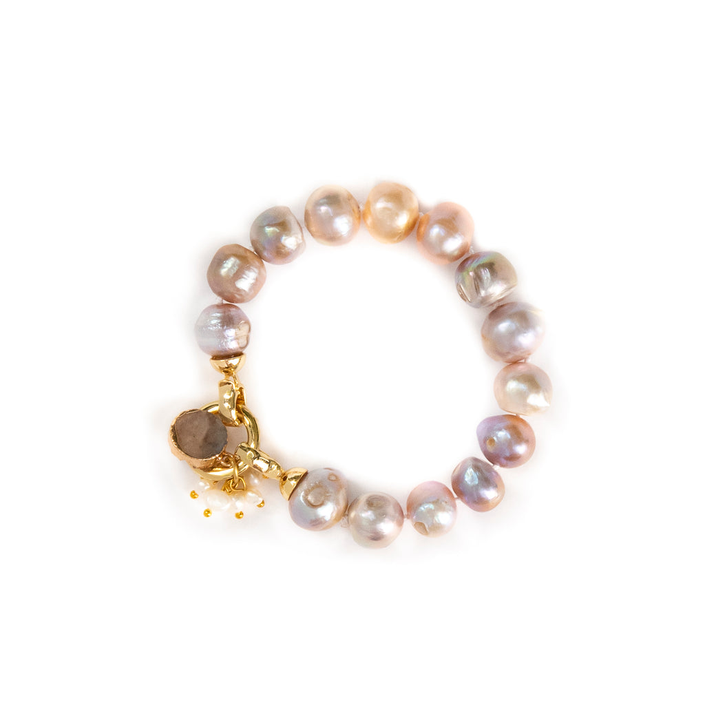 CLASSIC PINK PEARL BRACELET WITH DRUZY DROP