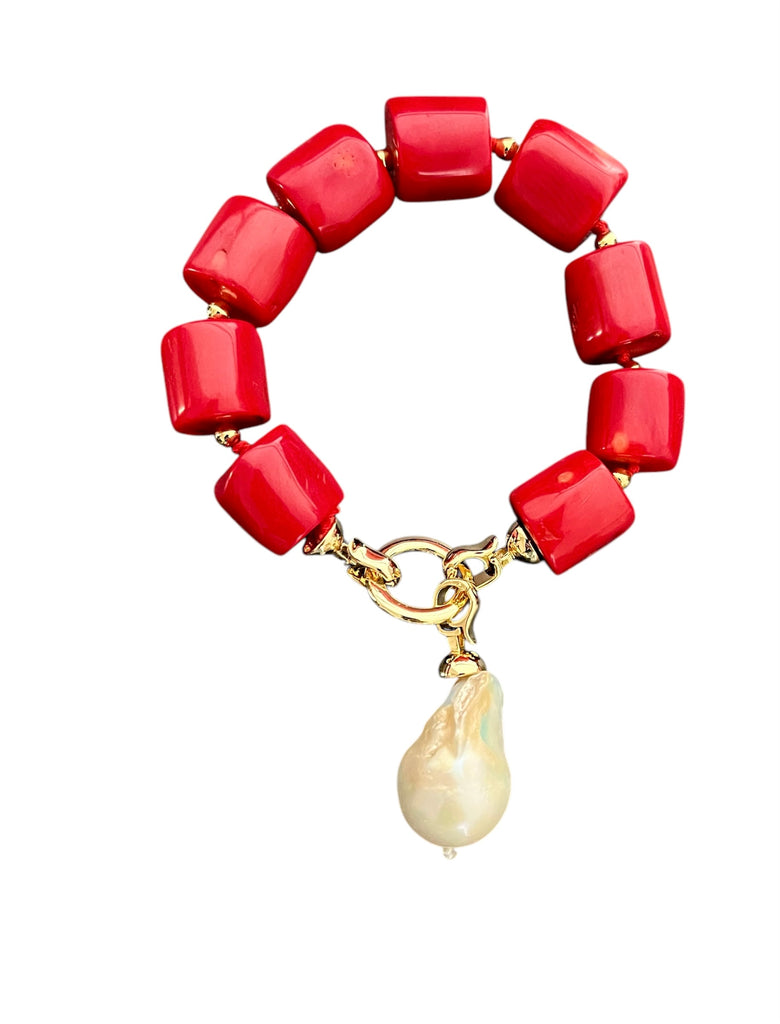 CORAL BRACELET WITH BAROQUE DROP