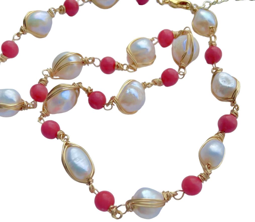 CORAL AND PEARL TRINKET NECKLACE