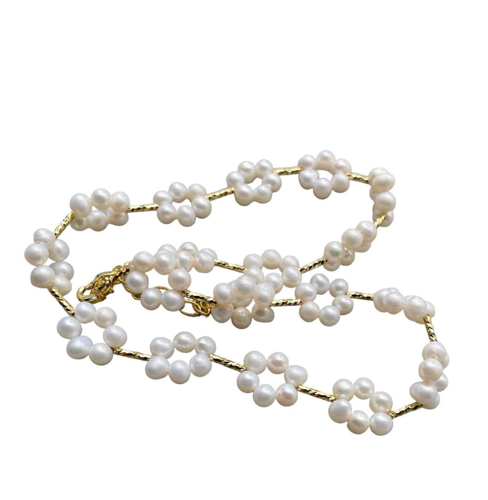 FLOWER PEARL NECKLACE