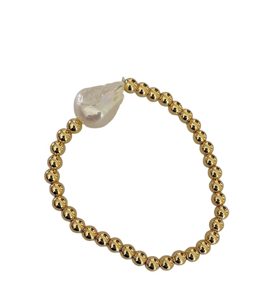 BAROQUE PEARL WITH GOLD BEADS