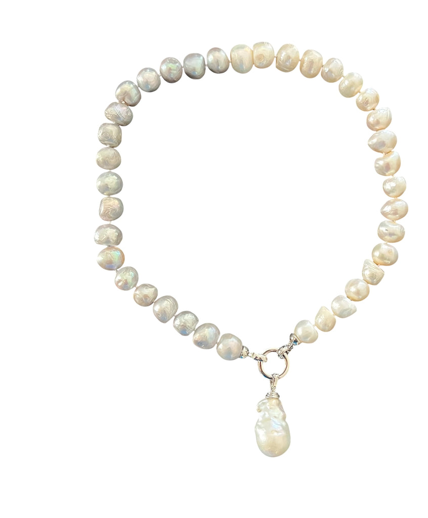 GREY AND WHITE PEARL NECKLACE WITH BAROQUE DROP