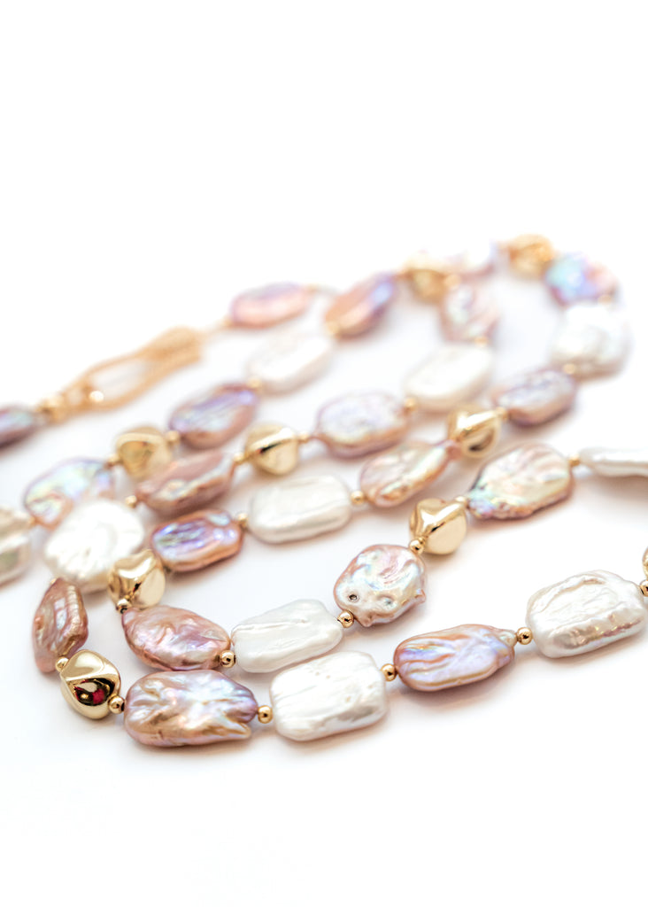 PINK AND WHITE FLAT BAROQUE NECKLACE