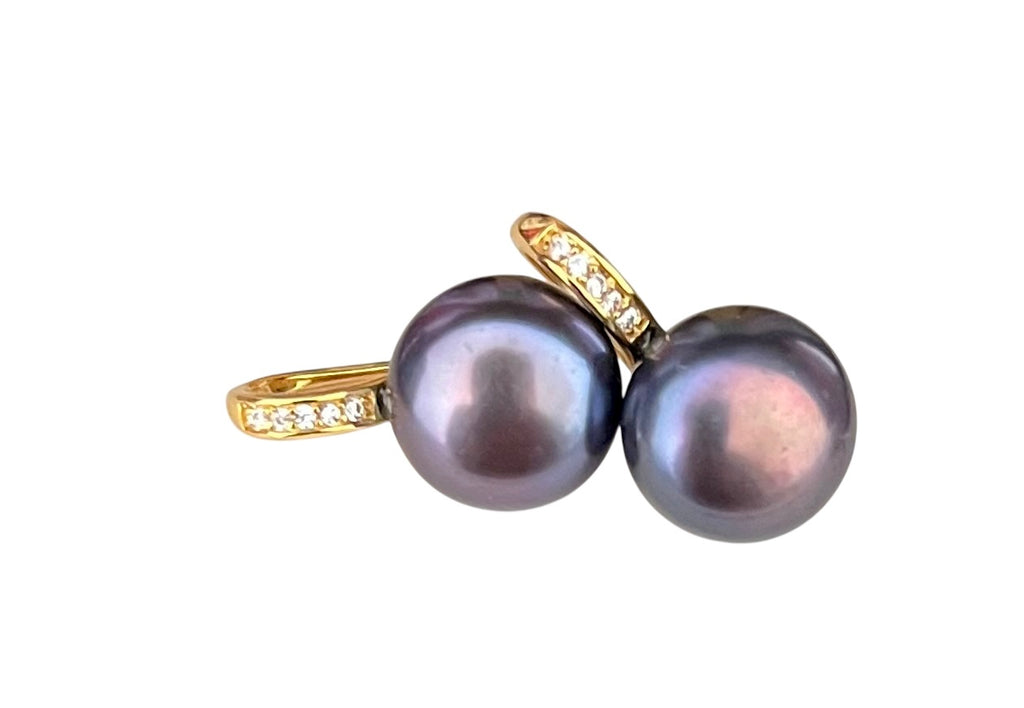BLACK BUTTON PEARL DROP EARRINGS