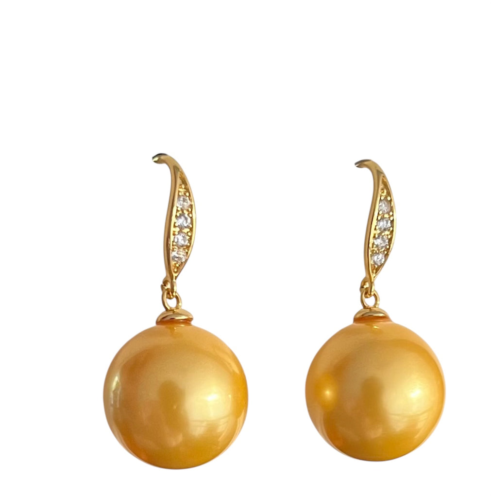 GOLD PEARL DROP EARRINGS