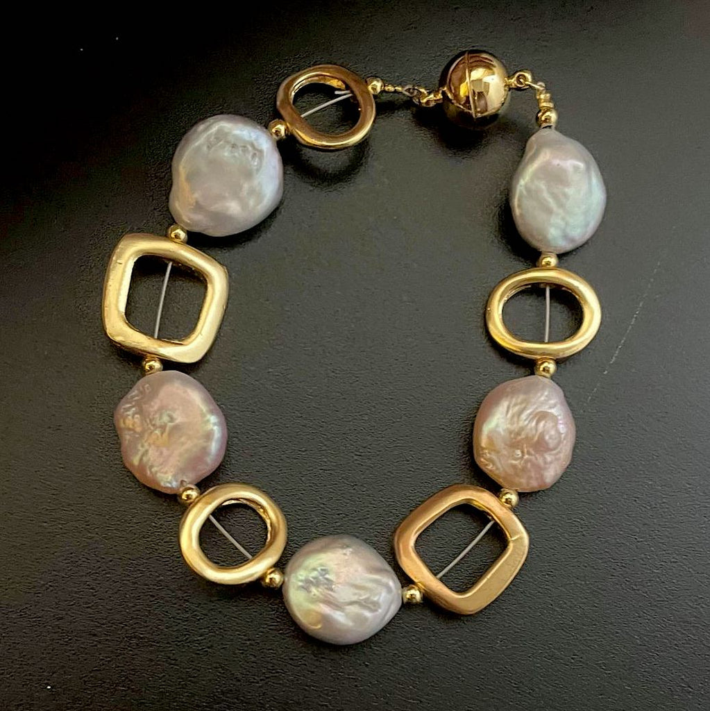 NINI BRACELET WITH GREY AND PINK PEARL