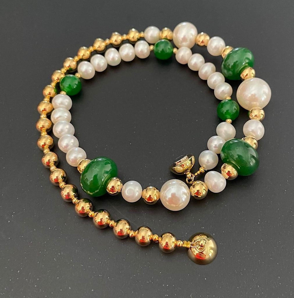 JADE WITH PEARL AND GOLD BEAD