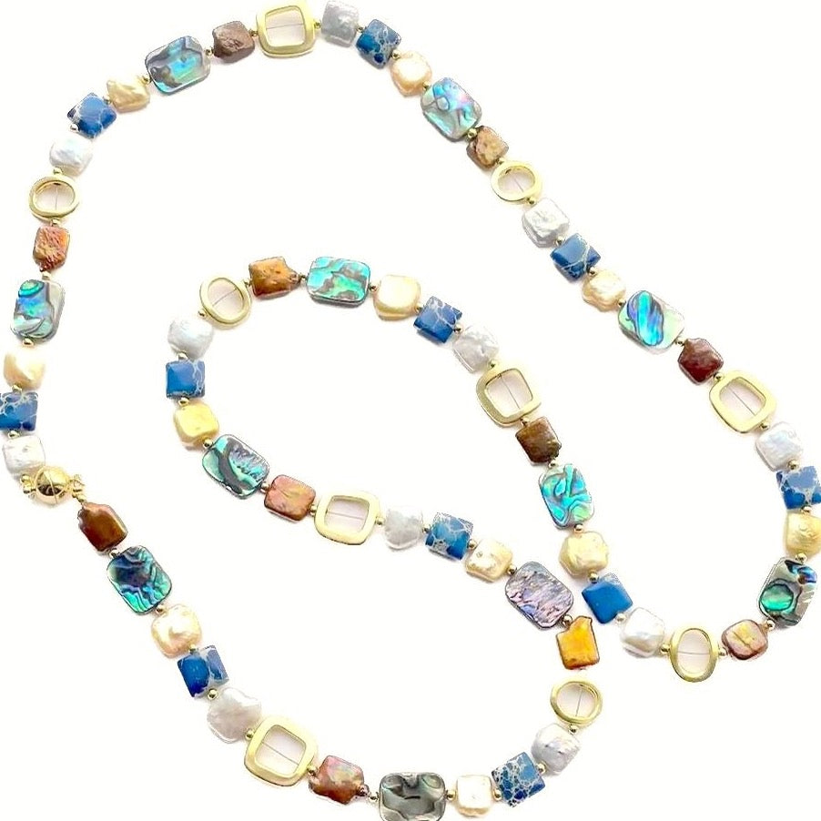 NINI NECKLACE WITH ABALONE AND LAPIS