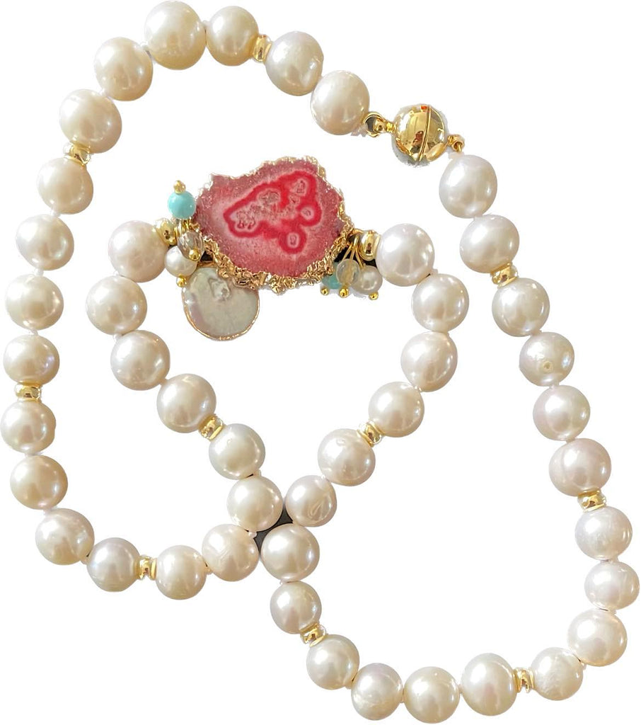 PEACH AGATE AND PEARL NECKLACE