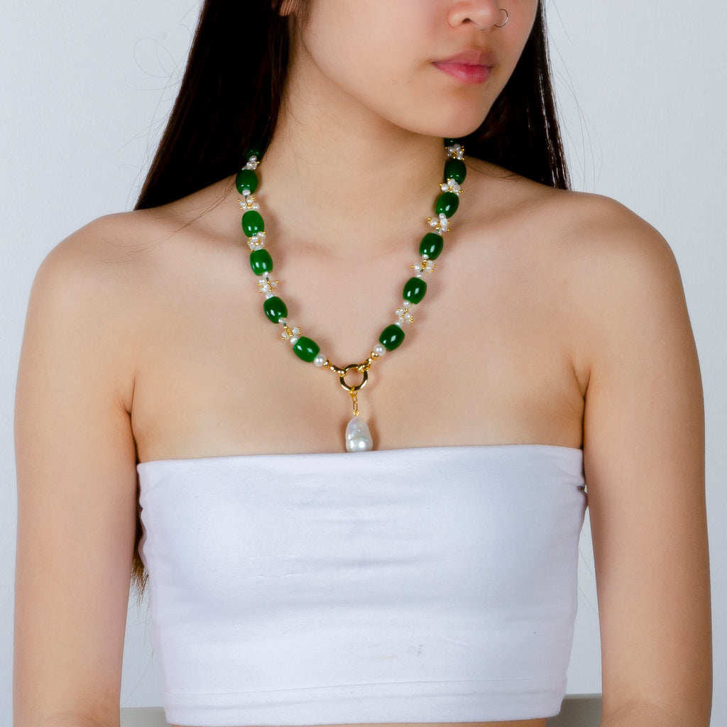 JADE WITH GRAPE PEARL AND BAROQUE DROP
