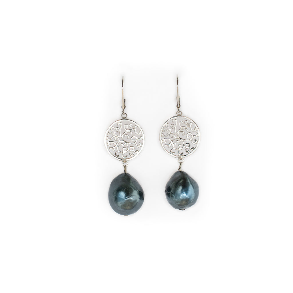 SILVER FILIGREE AND PEARL EARRING