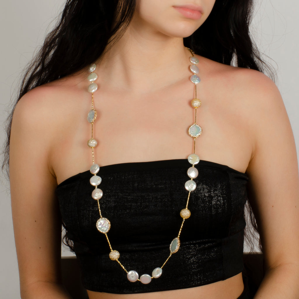 COIN PEARL NECKLACE WITH GOLD WIRE
