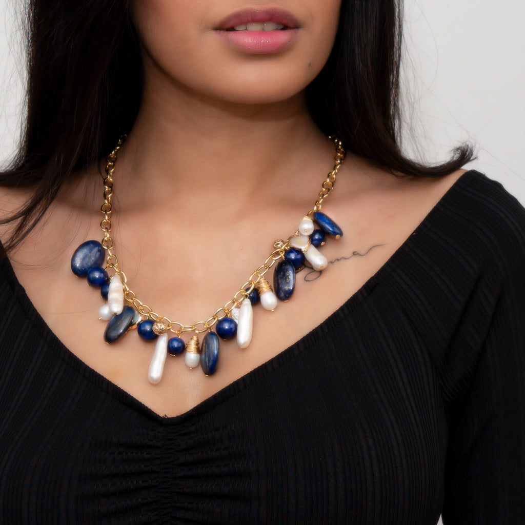 LAPIS AND PEARL WITH LOOP CHAIN
