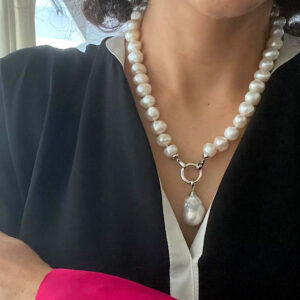 WHITE PEARL WITH BAROQUE DROP