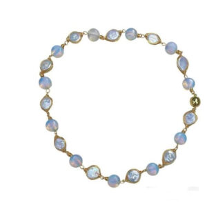 WHITE PEARL WITH MOOSTONE