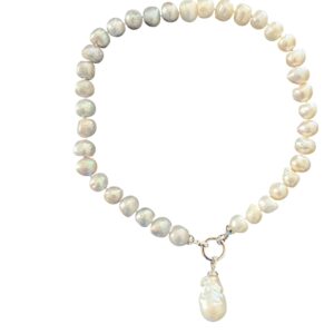 GREY AND WHITE PEARL NECKLACE WITH BAROQUE DROP