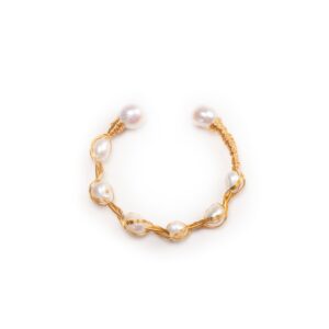 GOLD WIRE BANGLE WITH WHITE PEARL